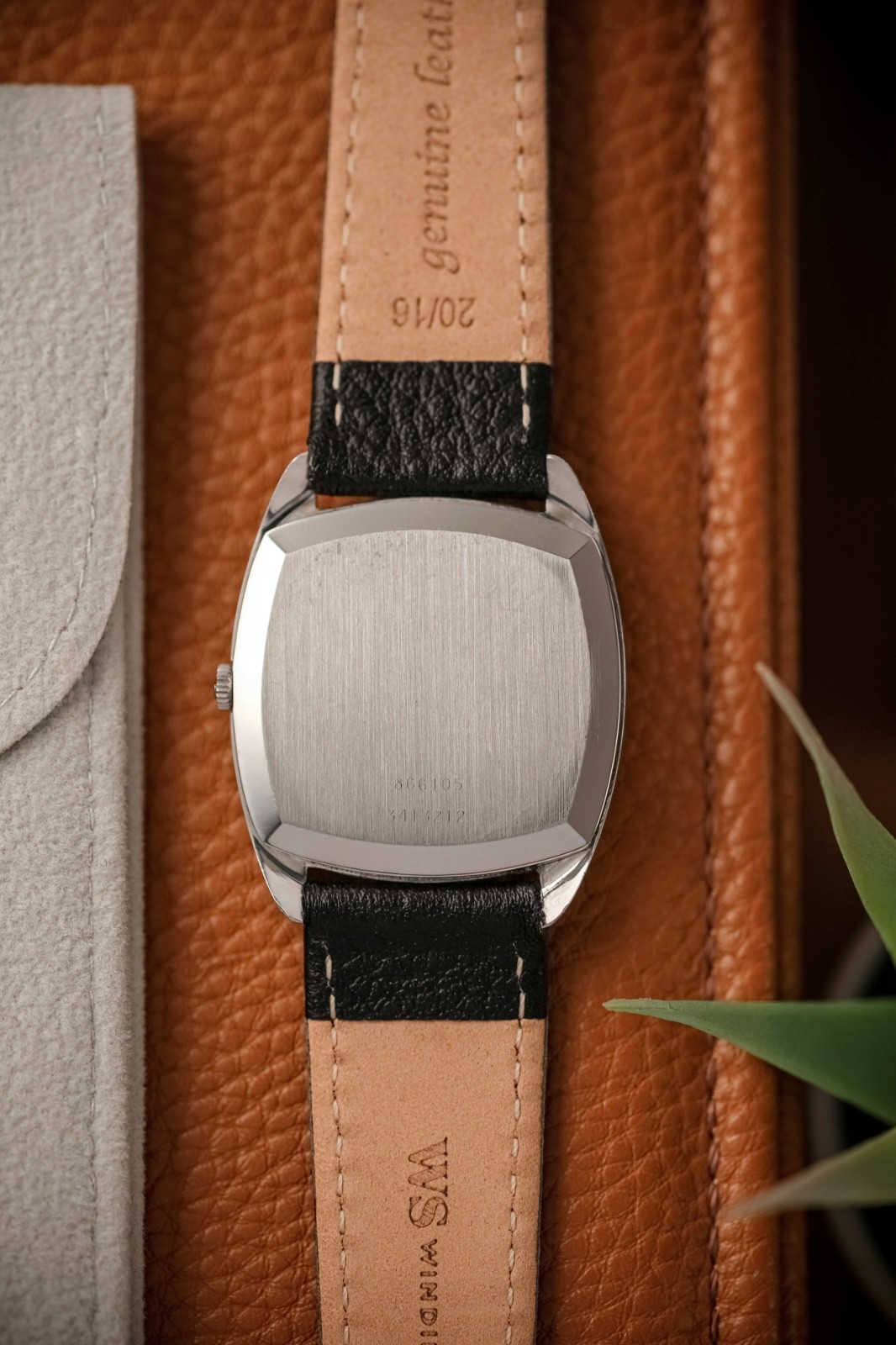 Universal Geneve White Shadow Rectangular, ref. 8… - image 17