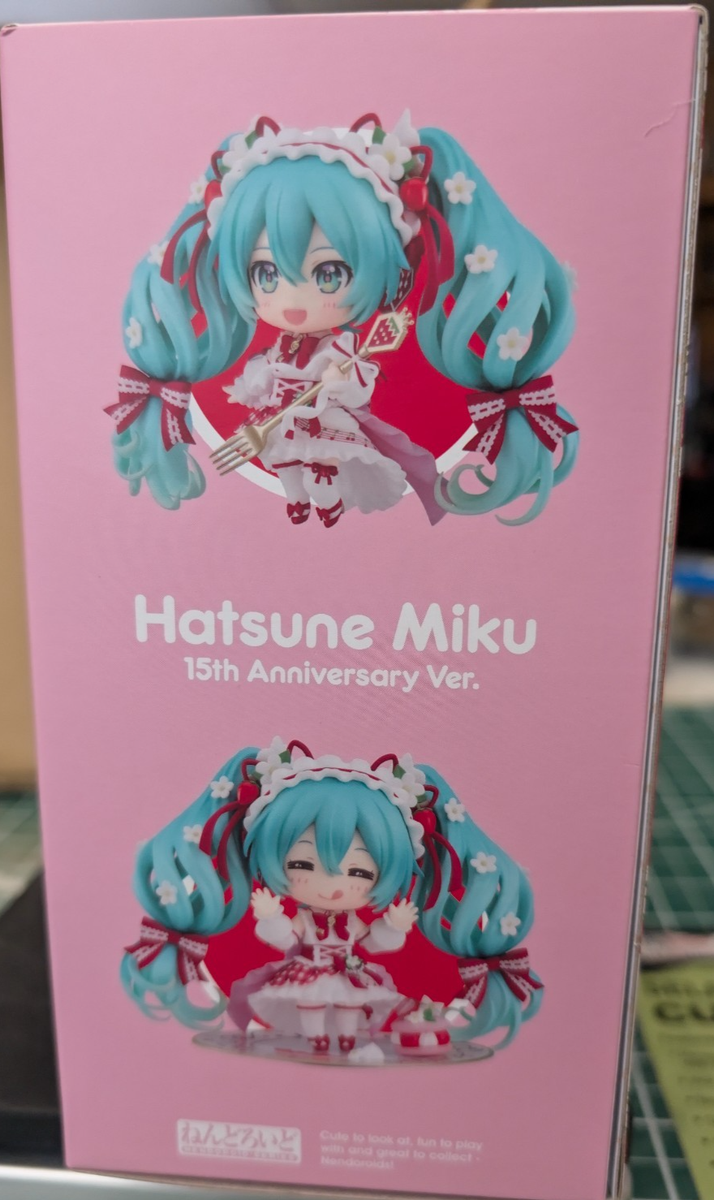 Vocaloid - Hatsune Miku - Nendoroid (#1939) - 15th Anniversary Ver