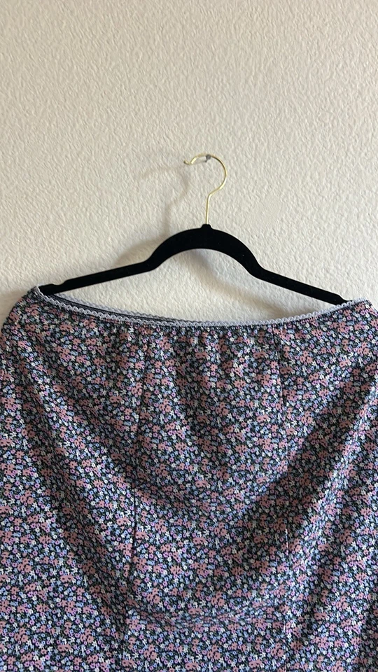 U N I F Cómoda Falda Foto 3 de 4