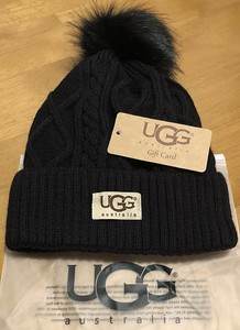 ugg pom beanie