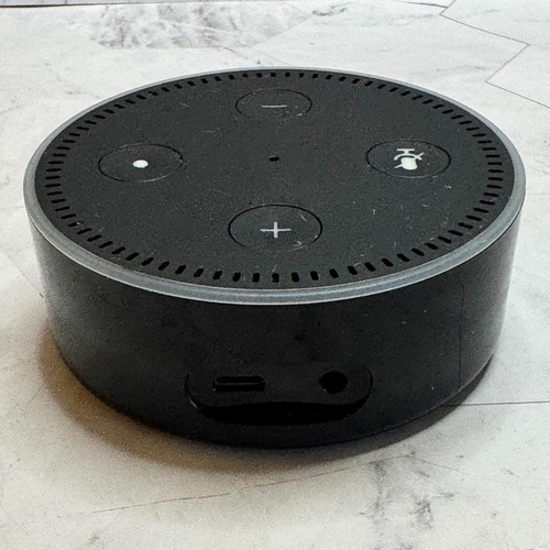 Amazon Echo Dot 2nd Gen Smart Speaker RS03QR Working No Cord - Picture 4 of 5