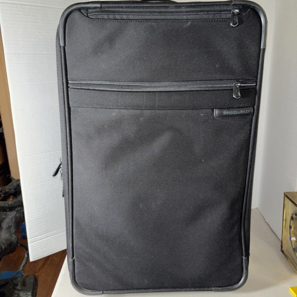 BRIGGS & RILEY BASELINE (U421LX-4) 21” 2-Wheel Expandable Carry-On, Black - Image 2 of 4