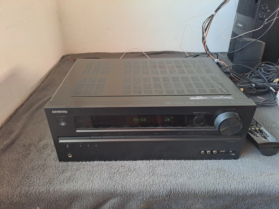 Sinto Amplificatore ONKYO TX-NR626 AV 7.2 160Wx7 USB HDMI 4K 3D WiFi BLUETOOTH - Immagine 2 di 4