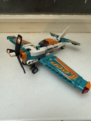 LEGO TECHNIC: Rennflugzeug (42117)