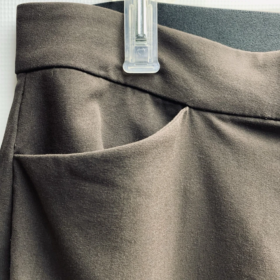 JM Collection Women's Brown Stretch Dress Pants Size 14 Flaw READ  Inseam 27.5 - Image 4 of 4