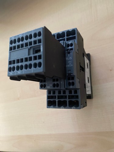 SIEMENS Sirius Leistungsschütz 3rt2025-2bb40 inkl. 3RH2911-2HA11 - gebraucht - Bild 2 von 4