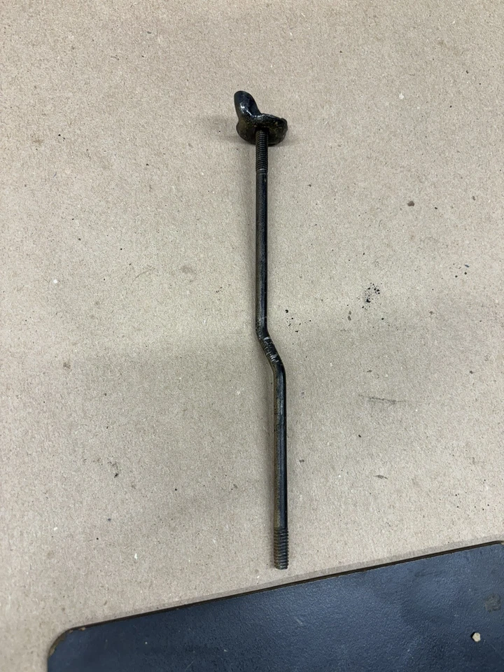 76 77 78 79 80 GM OLDSMOBILE CADILLAC 4BBL OFFSET V8 AIR CLEANER FILTER STUD OEM - Image 2 of 4