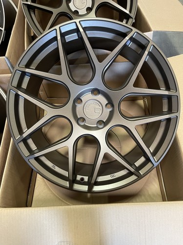20x9 +32 F | 20x10.5 +45 R | Aodhan AFF2 5x114.3 Matte Bronze Wheels (Used Set) - Picture 5 of 6