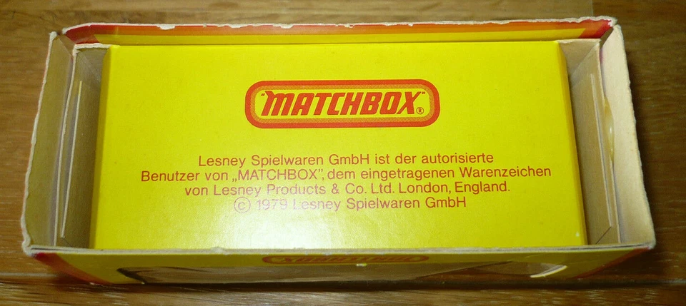 Matchbox Superfast PONTIAC  FIREBIRD  WHITE WEISS Deutsche Hösbach OVP - Bild 3 von 3