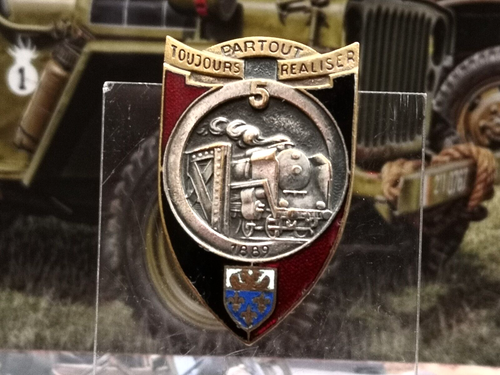 Pin's du M16 US crosse courte 2a
