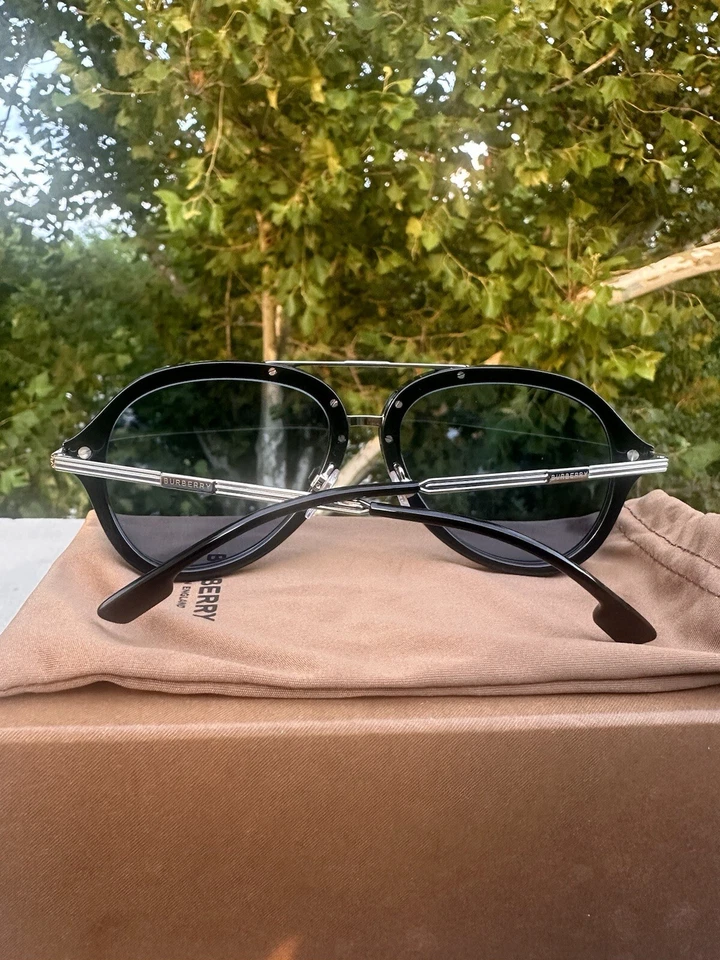 Gafas de sol Burberry 0BE4377 403487 azul jude aviador Foto 2 de 4