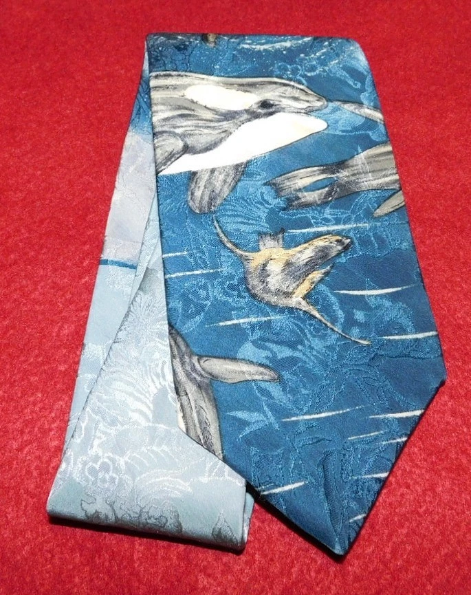 ESPECIES EN PELIGRO DE EXTINCIÓN HECHAS EN EE. UU. CORBATA CON MOTIVO DE PEZ GRIS/AZUL/BLANCO - CORBATAS DE DISEÑADOR Foto 3 de 4