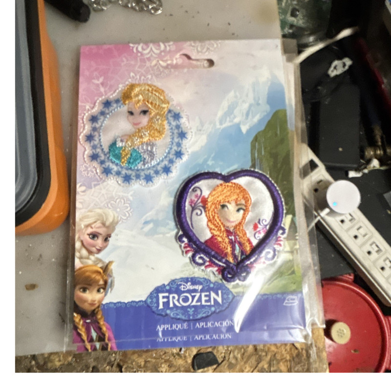 Arts n crafts Disney Frozen Embroidered Iron-On Fabric