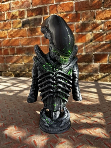 Alien | Busto Xenomorfo | Modelo de Impresión 3D | Pintado a Mano | 34 Cm de Alto