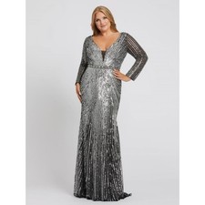 Mac Duggal 5176 Black Silver Sequined Long Sleeve Plunge Neck Gown Size 16W NWT