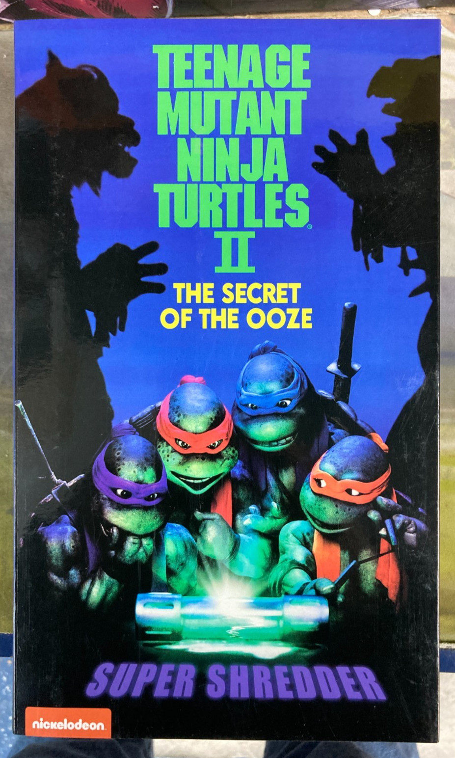NECA Teenage Mutant Ninja Turtles Super Shredder Deluxe Acti