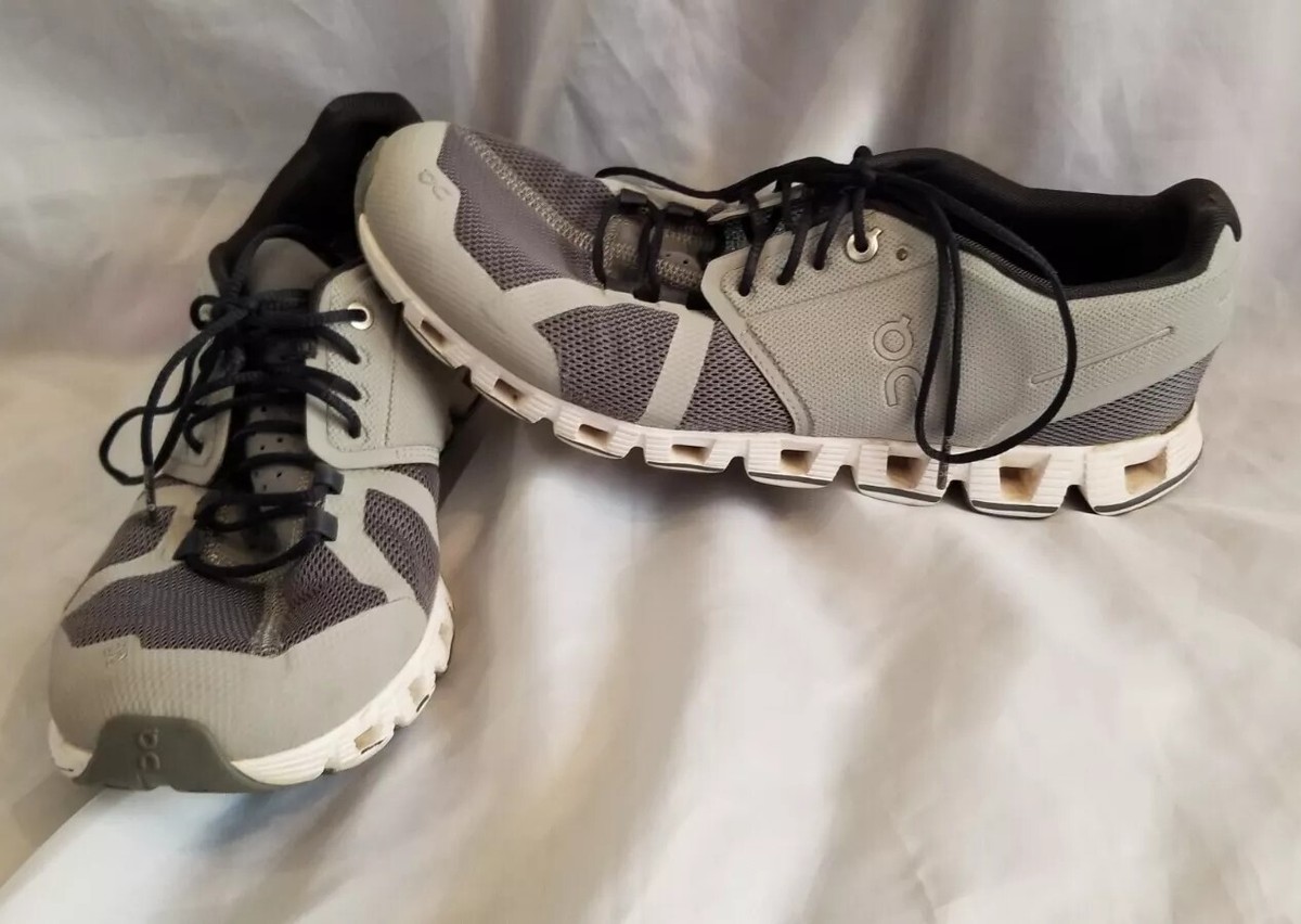 On Womens Cloud Gray Running Shoes Sneakers Size 10 Grey  display picture 3