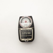 VINTAGE ANTIQUE General Electric Exposure Meter DW-68