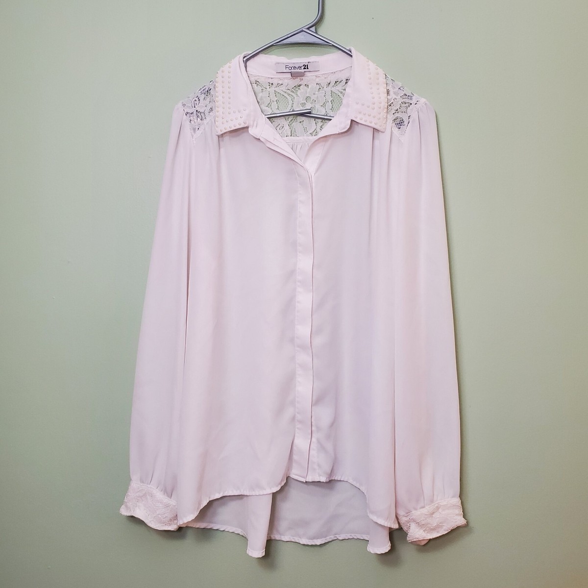 Pink Blouses Forever 21 Lace Blouse Forever 21 Faux Pearl Beaded