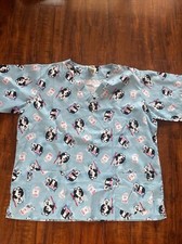 UA Scrubs Top size XL Toothbrush/Toothpaste/Floss/Panda Dental