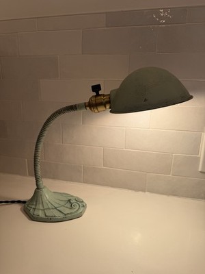 1940 s Faries Gooseneck Desk Lamp Cast Iron Light Industrial Turquoise