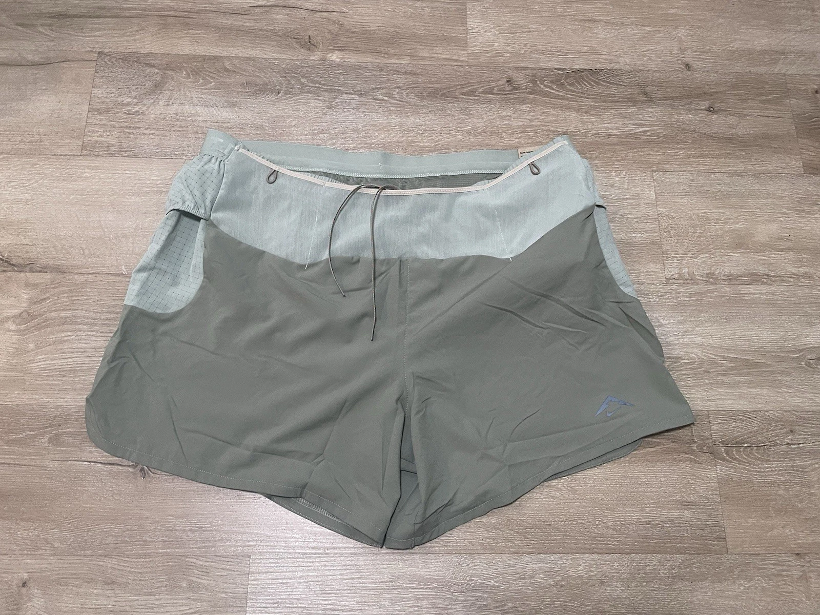 NWT Nike Trail ADV 5” Mens Sz XL Green Running Shorts Brief Lined HJ3572-320