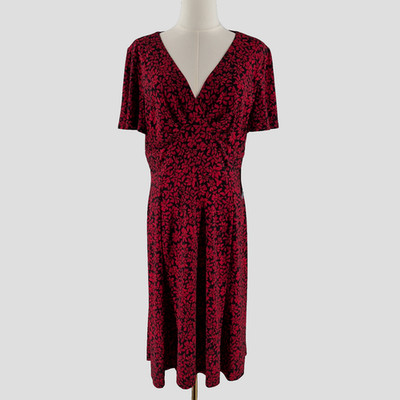 Chaps Dress Womens Large Red Black Floral Stretch Jersey Empire Fit Flare Office