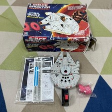 MB STAR WARS SPACE SHOOTER MILLENNIUM FALCON 7b5d0e