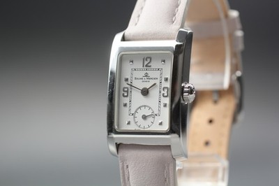 [Near MINT] BAUME & MERCIER Hampton MV045139 Quartz White Tank 20mm Women Watch