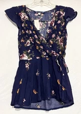New Blue Rain Francesca's  V-neck Navy Blue Floral Tie Blouse Top Sz Medium