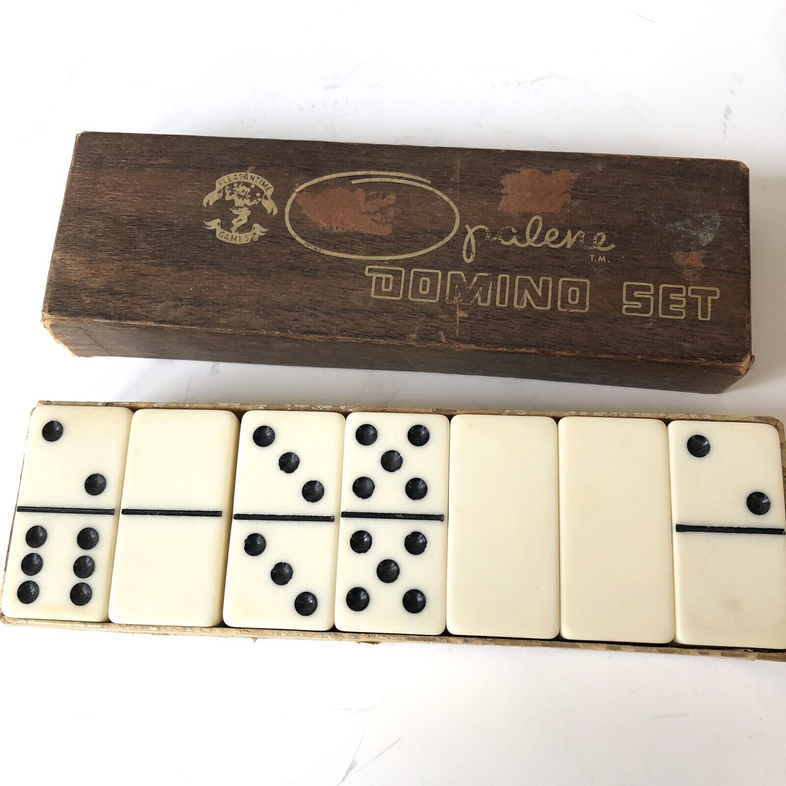 JOGO DOMINO C/28 PCS ART GAME UN - Farmanutri Popular