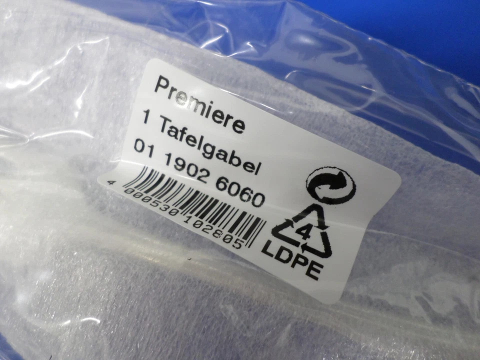 2 - PREMIERE by WMF Flatware Glossy Pointed Tip 90 Silverplate DINNER FORKS - Image 2 of 4