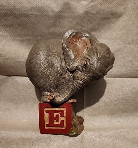 Signed ELEPHANT on BLOCK Animal E TOM CLARK Tim Wolfe - Afbeelding 1 van 5