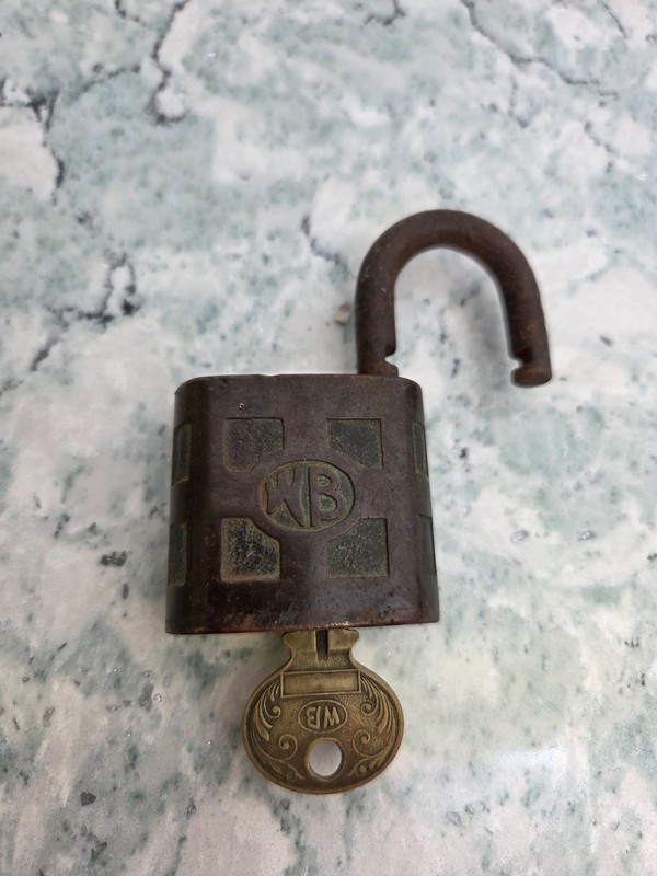 Vintage Wilson Bohannan padlock with key