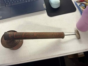 Vintage Black Flag Tin Hand pump insecticide sprayer "Flit gun"