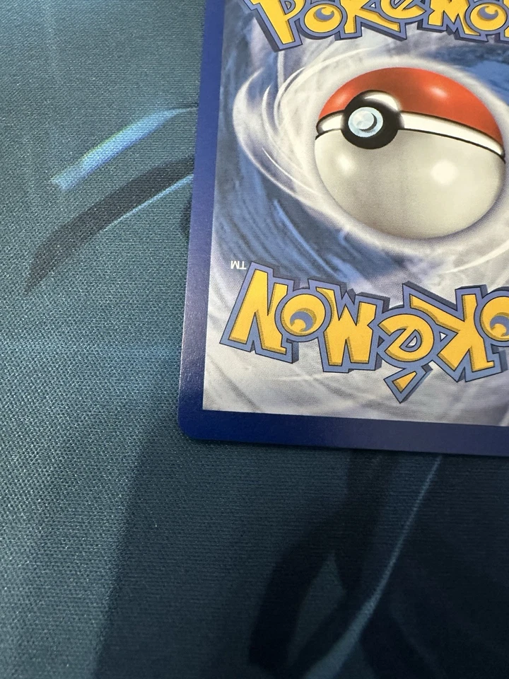 Shining Magikarp 66/64 Celebrations: Classic Collection Holo Pokemon TCG English - Image 3 of 4