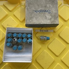  14 Swagelok Steel Connector, 1/4  ID Tube x 3/4  MNPT, S-810-1-8