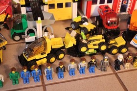 LEGO&reg; Jack Stone & 4 Juniors Huge Lot Of Sets & Minifigs 4654 4657 4655 4619