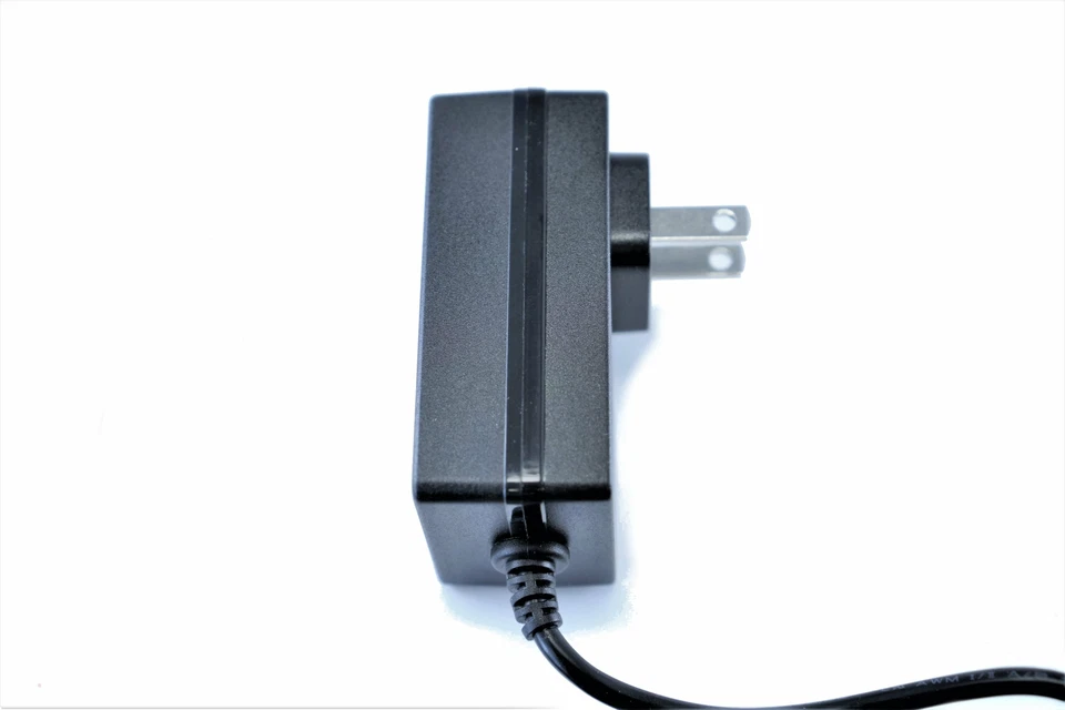 12 Volt 3 Amp Power Adapter, AC to DC, 3.5mm X 1.35mm Plug, Regulated 12v 3a - Image 2 of 4