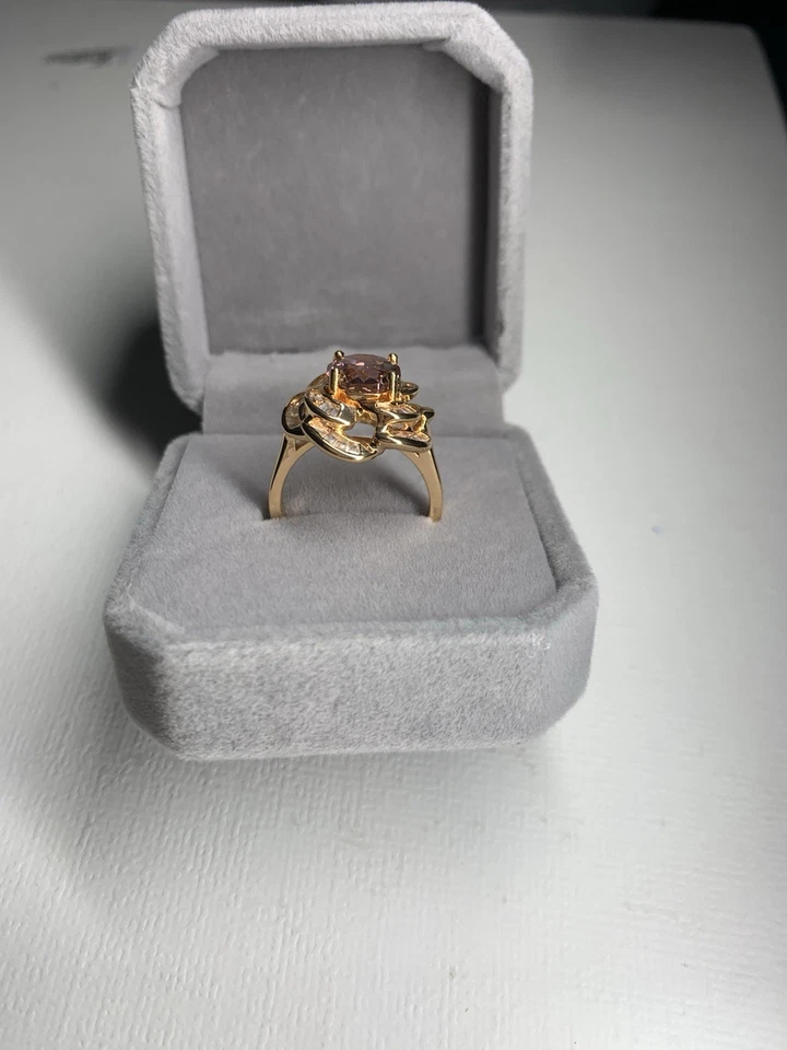 Camellia Lab-Created Diamond Ring Rose Purple 18K Gold Plated Size 7.5 - Image 4 of 4