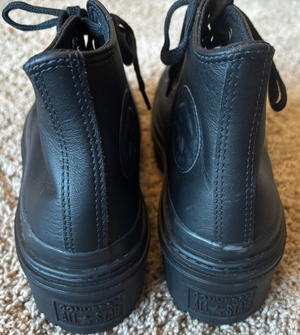 Converse Shoes Black Leather High Top Women’s 7 NEW thumbnail 5