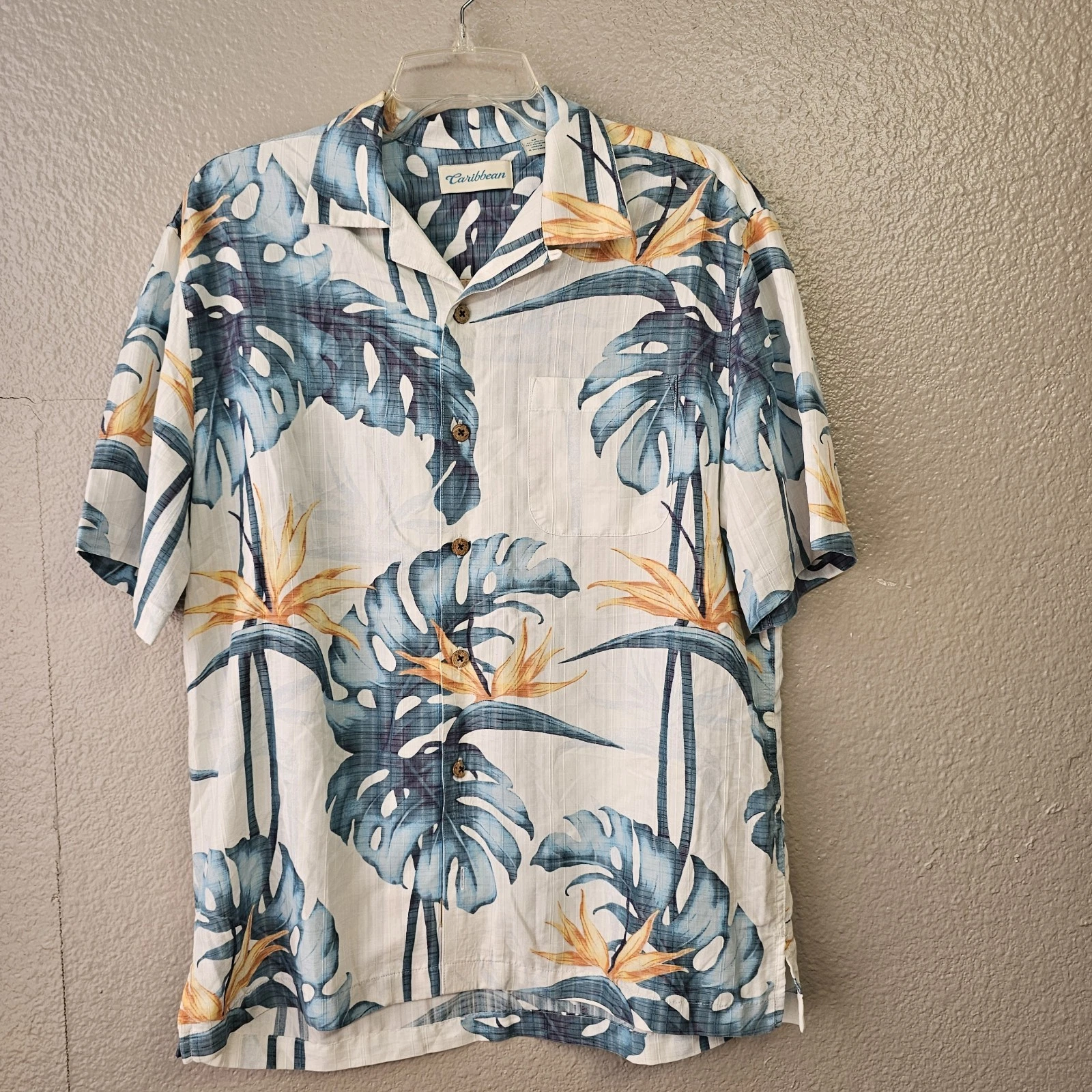 Caribbean Tropical Hawaiian Shirt Mens Med Blue Floral Camp Collar Short G163