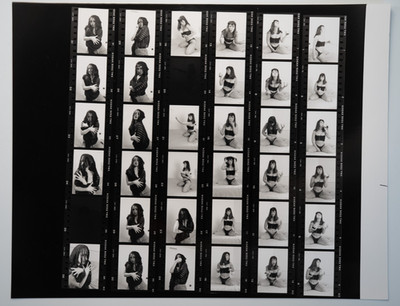 PHOTO silver France contact board woman pinup STUDIO 24x30cm 1980