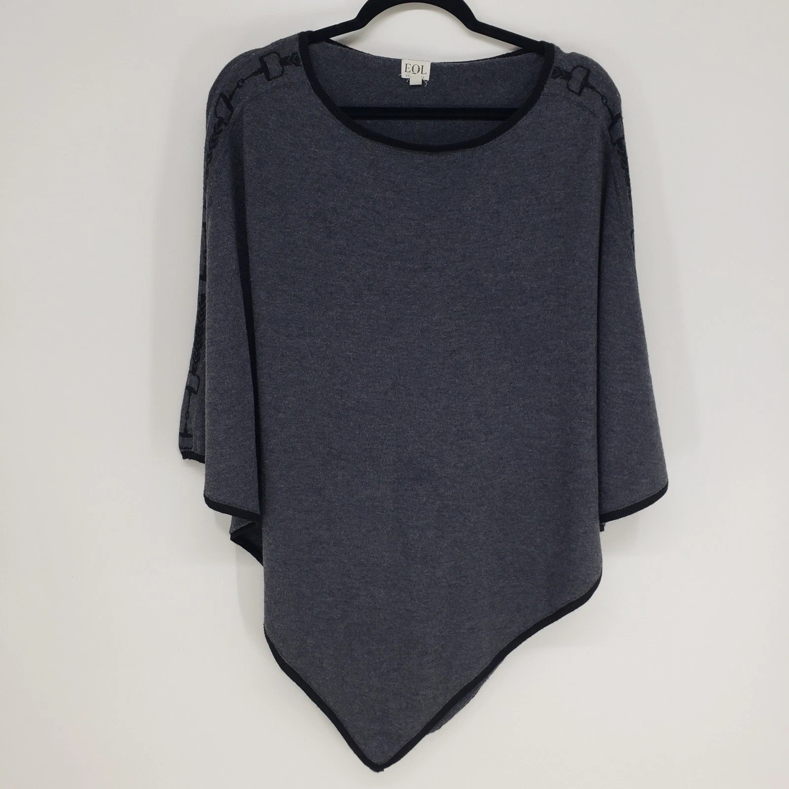 EQL by Kerrits Equestrian Bit Knit Poncho Womens Sz OS Grey Asymmetrical Sweater
