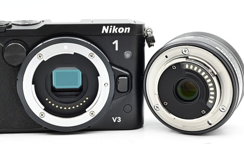 Nikon 1 V3 18.4MP Mirrorless Camera Kit w/ Viewfinder & 10-30mm Lens #367 - Picture 9 of 11