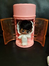 LOL HER MAJESTY HAIRGOALS doll GENUINE MGA  brand new 