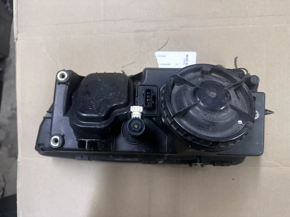 Faro derecho volvo s70 v70 1998-2000 bonito usado 1998-2002 c70 Foto 3 de 3