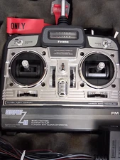 Futaba FP-T6VA Skysport 6A Controller W/ Doskocil Hard Case/4 Servoes & More!