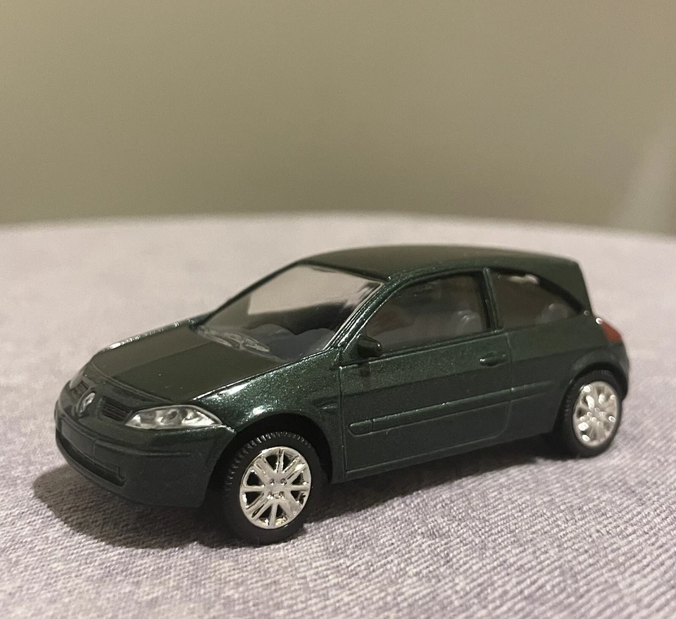 Modellino Norev Renault Megane 2 Toys 3 inches 1/64 1:64 Eccellente Stato - Immagine 2 di 4