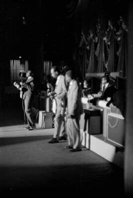 Bb King Plays Guitar As He Leads His Band During A Performance At - Old Photo 5
